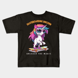 SKATEBOARDING UNICORN Kids T-Shirt